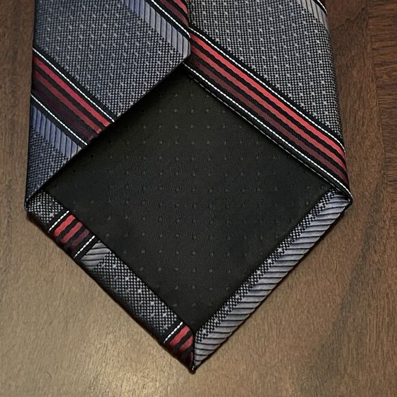 Nwt Platinum Designs Gray Red Burgundy Polyester Men’s Neck Tie Made In China - Picture 2 of 9